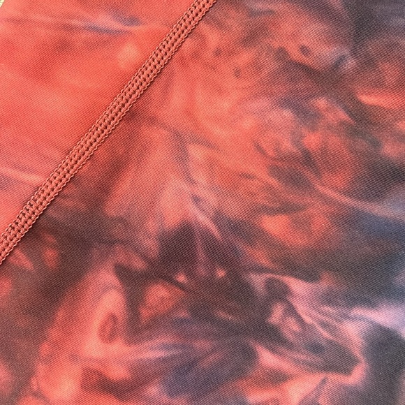 Kinesis High Rise Ankle Length Tie Dye Leggings Size Small - Picture 7 of 12